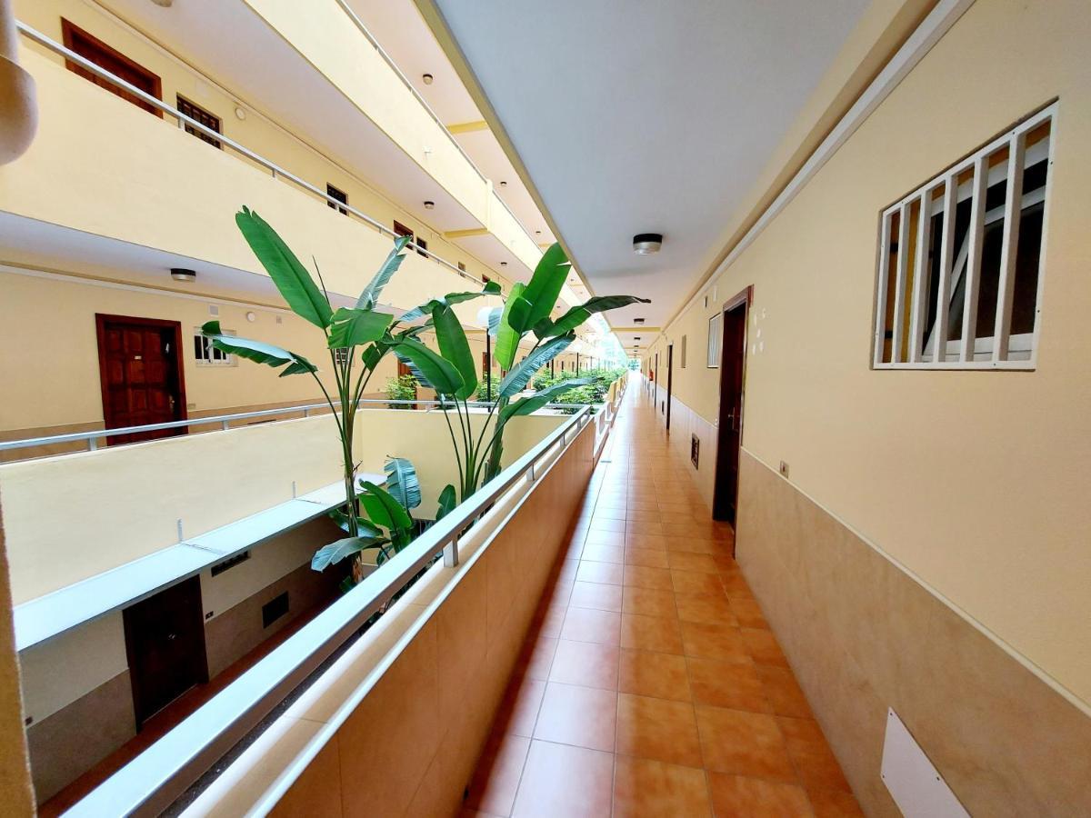 Sunny Cozy Nice Apartment Loscristianos Wifi,Pool Лос Кристианос Екстериор снимка